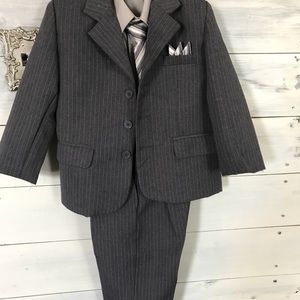 Toddler Boys Suit (Worn Once)